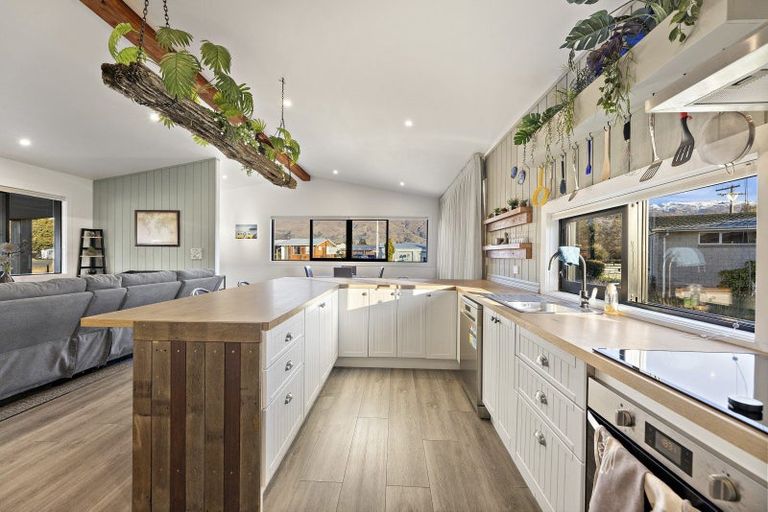 Photo of property in 4 Bank Avenue, Middlemarch, 9597