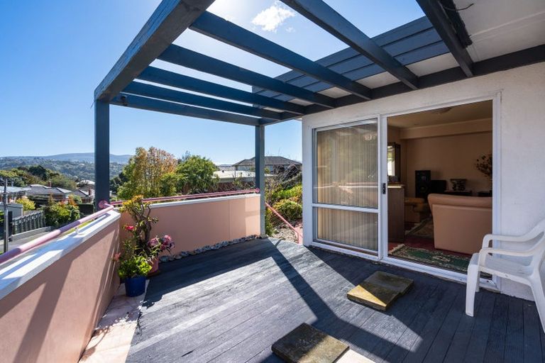 Photo of property in 97 Easther Crescent, Kew, Dunedin, 9012