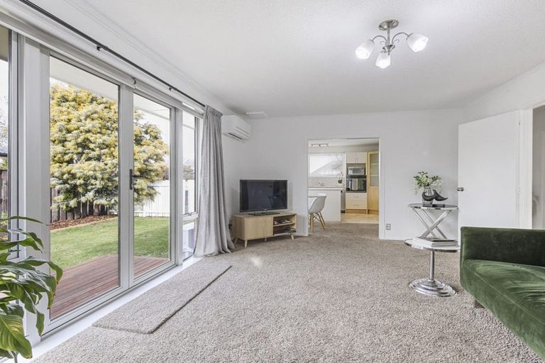 Photo of property in 94 Merrin Street, Avonhead, Christchurch, 8042