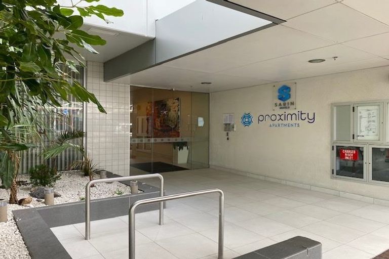 Photo of property in 909/17 Osterley Way, Manukau, Auckland, 2104