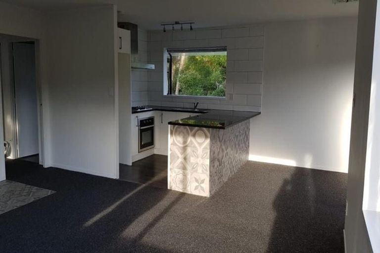 Photo of property in 20 Thistledew Place, Bayview, Auckland, 0629