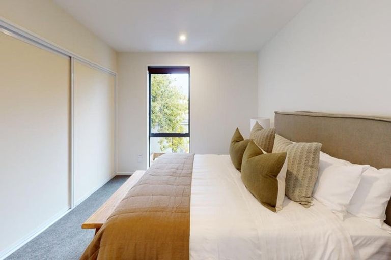 Photo of property in 2/8b Huia Street, Riccarton, Christchurch, 8041