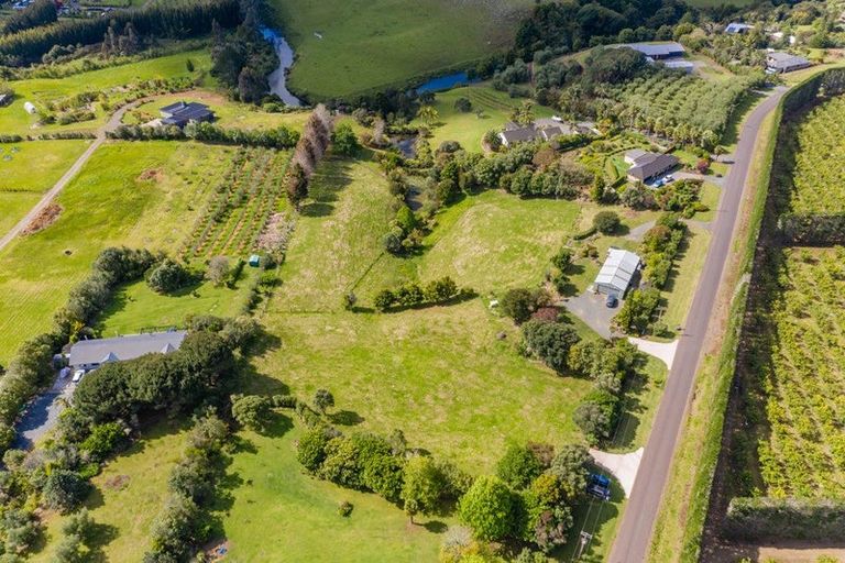 Photo of property in 100 River Drive, Kerikeri, 0294