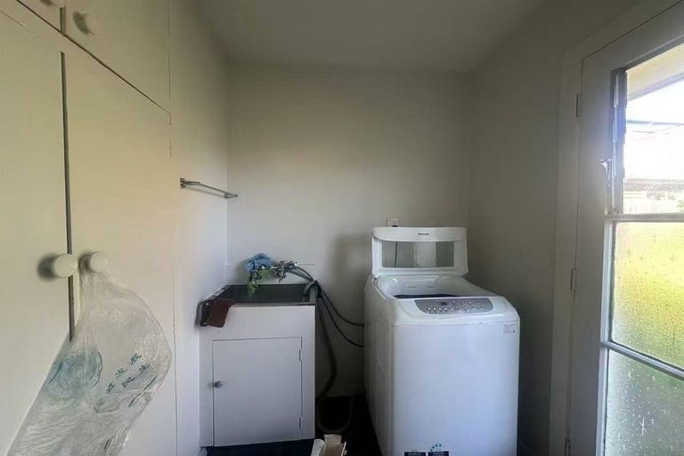 Photo of property in 1/15 Brake Street, Upper Riccarton, Christchurch, 8041