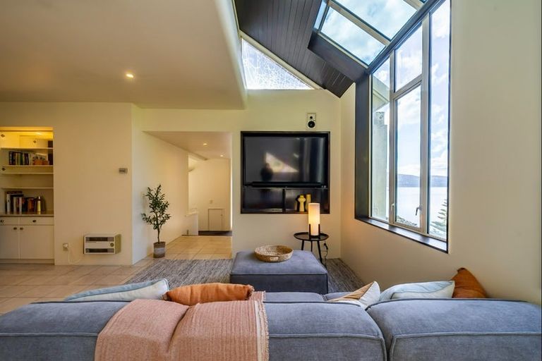 Photo of property in 4/154 Oriental Parade, Oriental Bay, Wellington, 6011