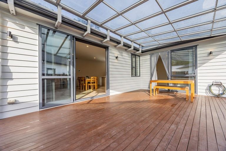 Photo of property in 83 Nobilo Road, Kumeu, 0810
