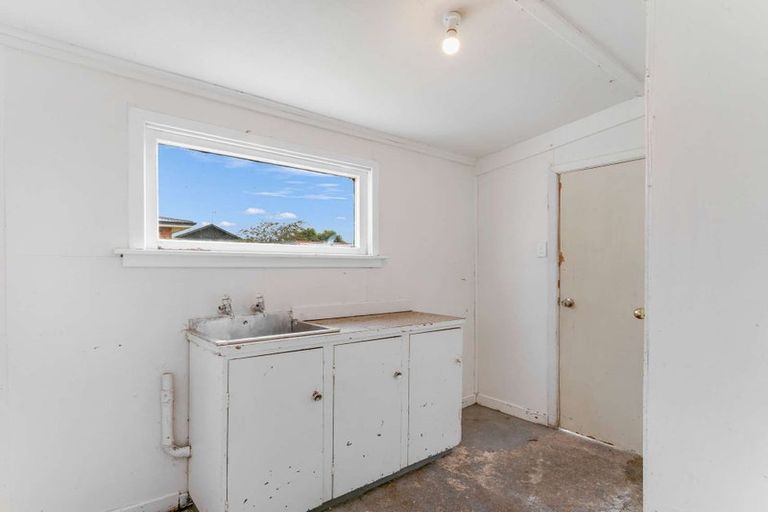 Photo of property in 12 Roy Street, Strathern, Invercargill, 9812