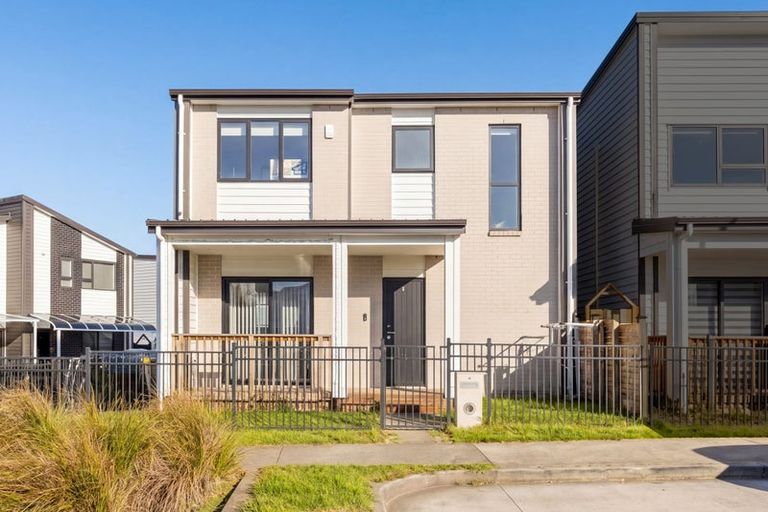 Photo of property in 6 Faithful Drive, Karaka, Papakura, 2113