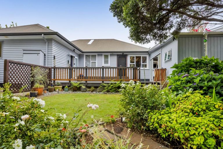 Photo of property in 425 Saint Aubyn Street, Lynmouth, New Plymouth, 4310