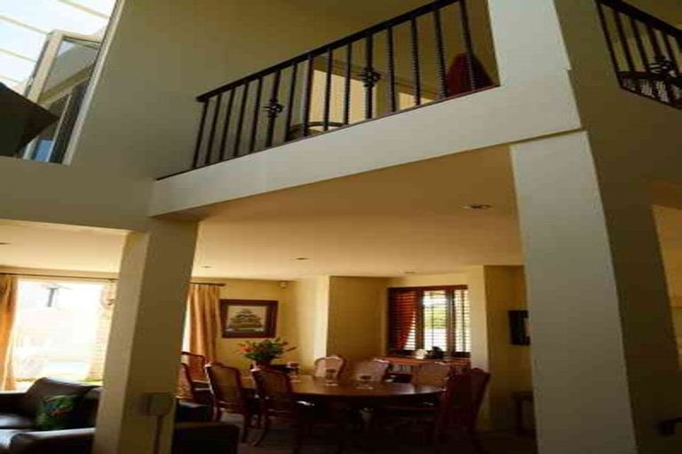 Photo of property in 51 Hikanui Drive, Havelock North, 4130