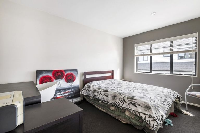 Photo of property in 2/81 Francis Street, Hauraki, Auckland, 0622