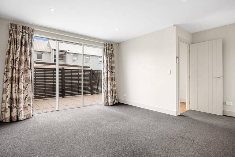 Photo of property in 3/966 Colombo Street, St Albans, Christchurch, 8014