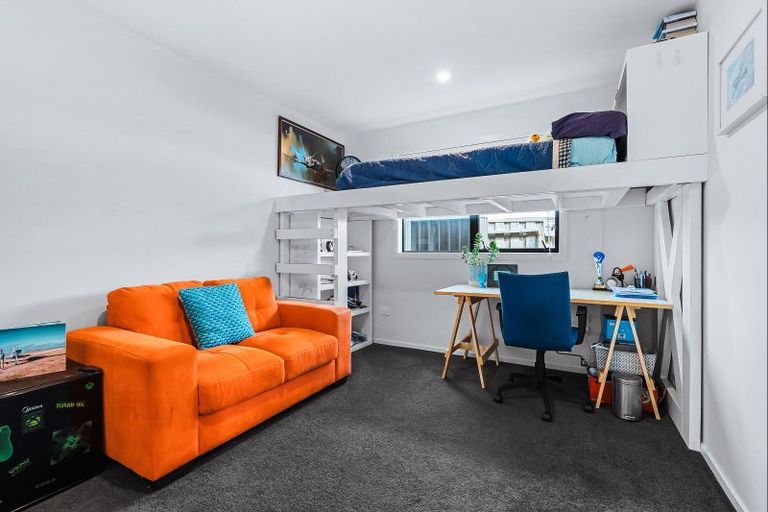 Photo of property in 10 Windsor Street, Richmond Heights, Taupo, 3330