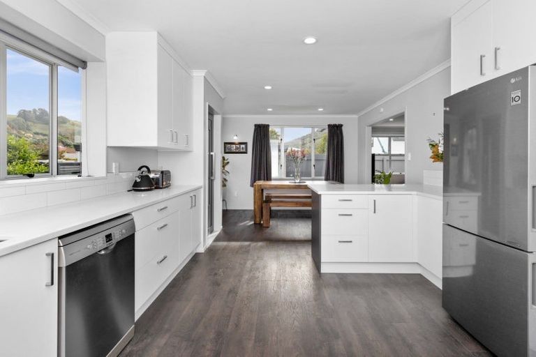 Photo of property in 37 O'dowd Road, Taradale, Napier, 4112