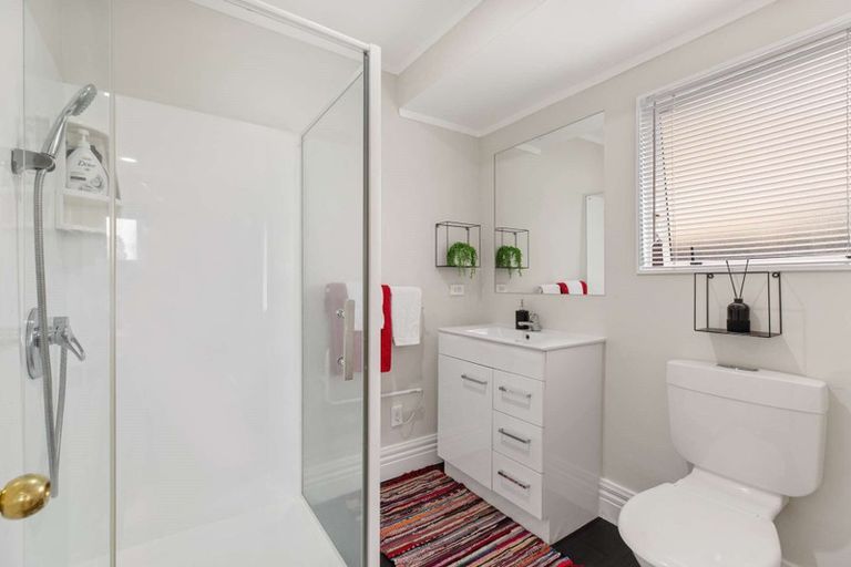 Photo of property in 1/9 Faldo Drive, Golflands, Auckland, 2013