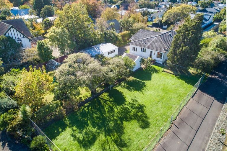Photo of property in 42 Batt Street, West End, Palmerston North, 4410