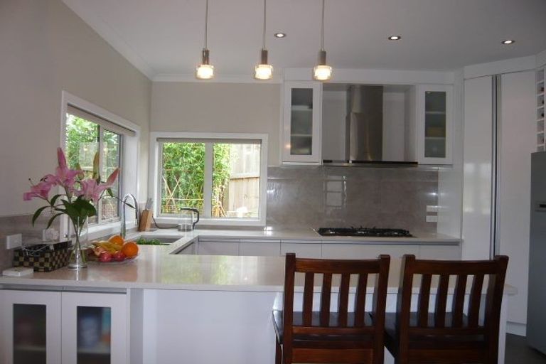 Photo of property in 6 Derbyshire Place, Dinsdale, Hamilton, 3204