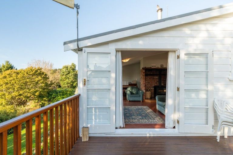 Photo of property in 601 Highcliff Road, Highcliff, Dunedin, 9077