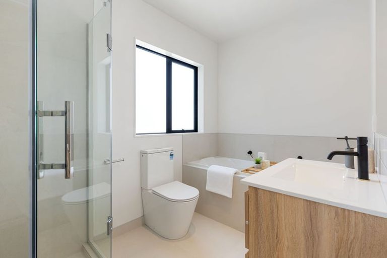 Photo of property in 15a Mahana Road, Te Rapa, Hamilton, 3200