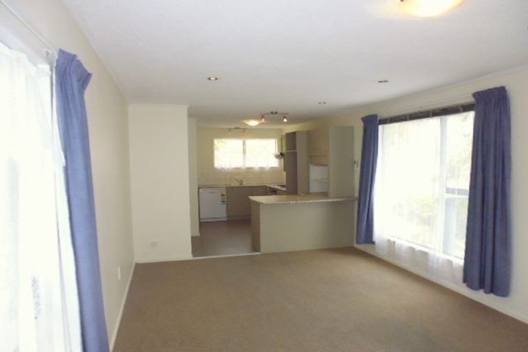 Photo of property in 81 Logie Street, Stokes Valley, Lower Hutt, 5019