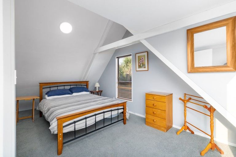 Photo of property in 4 James Drive, Diamond Harbour,  8971