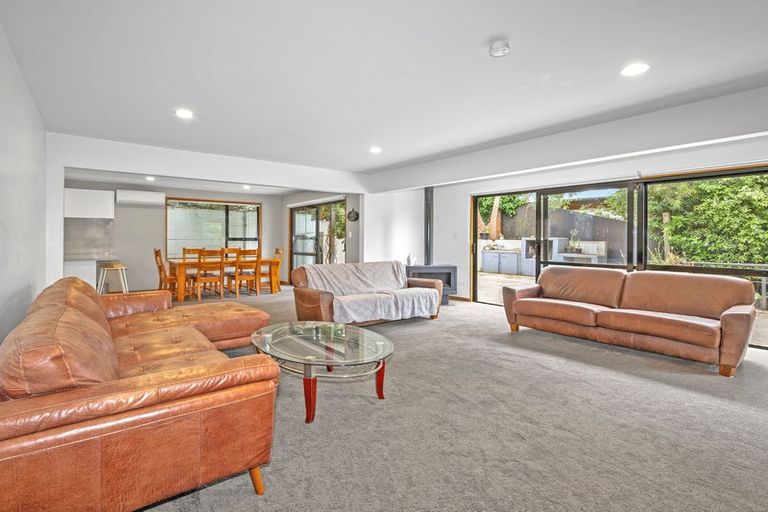 Photo of property in 9 Janice Place, Mount Pleasant, Christchurch, 8081