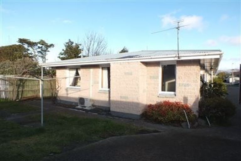 Photo of property in 7/483 Gloucester Street, Linwood, Christchurch, 8011