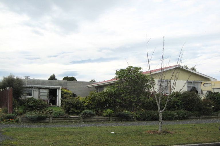 Photo of property in 1 Smith Street, Balclutha, 9230