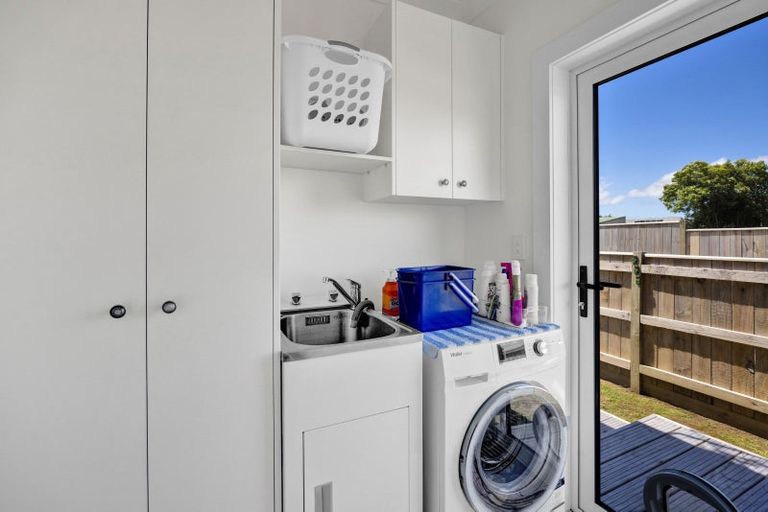 Photo of property in 54a Cloten Road, Stratford, 4332