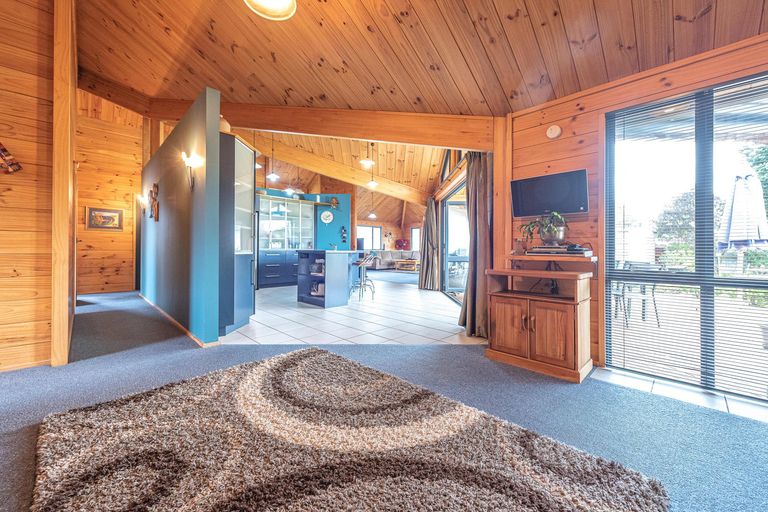 Photo of property in 92 Fox Road, Springvale, Whanganui, 4501