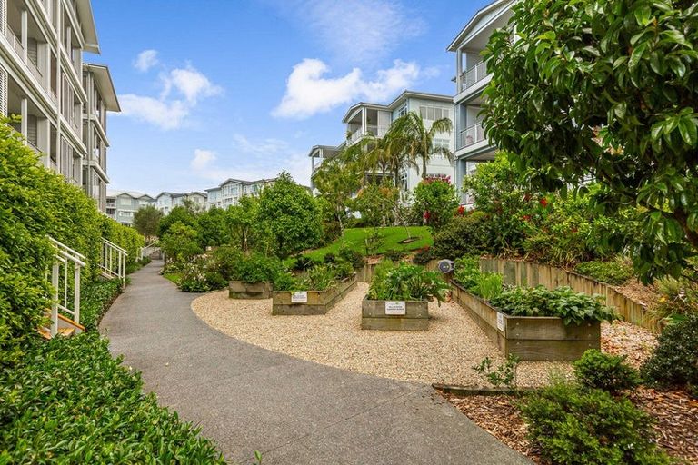 Photo of property in 251 Hibiscus Drive, Orewa, 0931