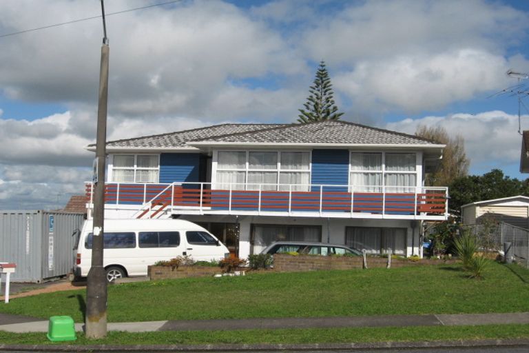 Photo of property in 3 Manapouri Place, Pakuranga Heights, Auckland, 2010