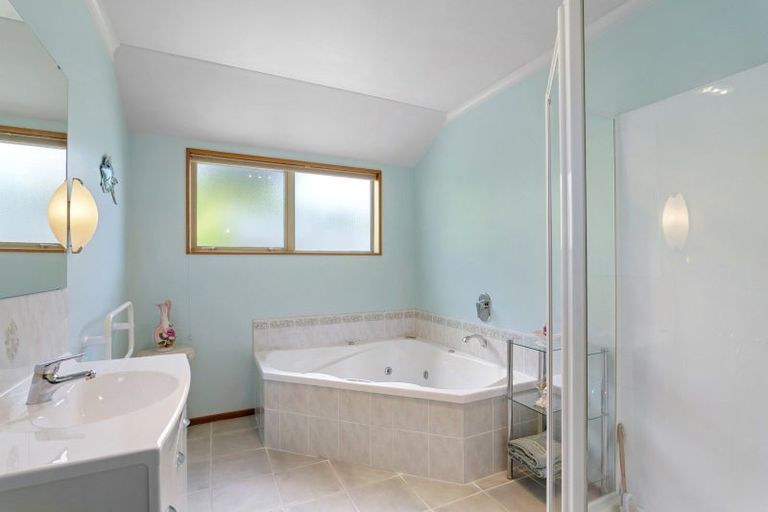 Photo of property in 3 The Rocks, Kennedys Bush, Christchurch, 8025