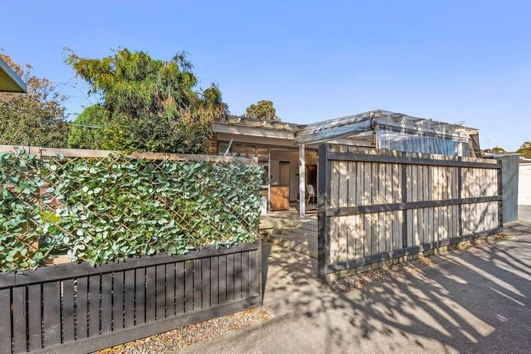 Photo of property in 210a Te Moana Road, Waikanae, 5036