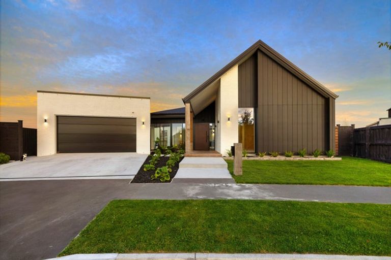 Photo of property in 29 Frank Ernest Crescent, Prebbleton, 7604