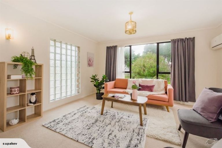 Photo of property in 4 Manly Garden, Paraparaumu Beach, Paraparaumu, 5032