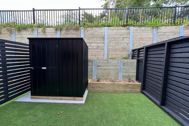 Photo of property in 27 Selo Street, Glen Eden, Auckland, 0602