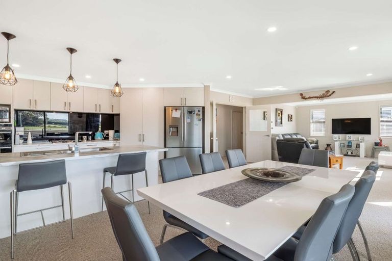 Photo of property in 1 Morrell Street, Tawhero, Whanganui, 4501