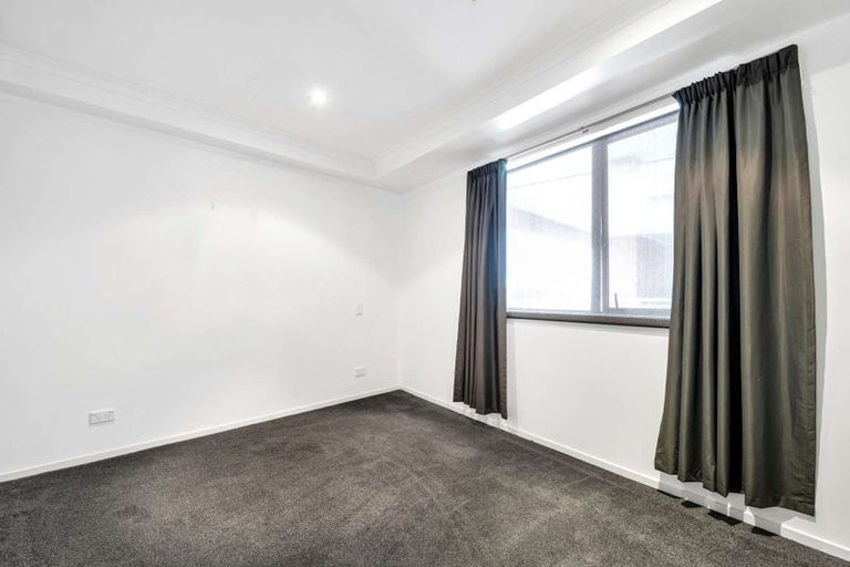 Photo of property in 215/332 Maunganui Road, Mount Maunganui, 3116