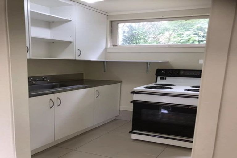 Photo of property in 1/542 Swanson Road, Ranui, Auckland, 0612
