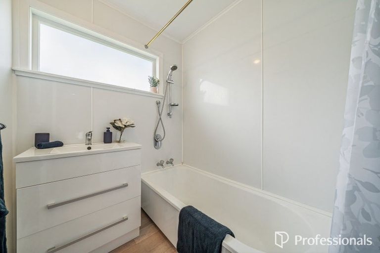 Photo of property in 34 Donnelley Drive, Wainuiomata, Lower Hutt, 5014