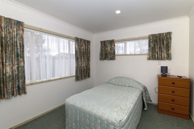 Photo of property in 26 Duke Street, Levin, 5510