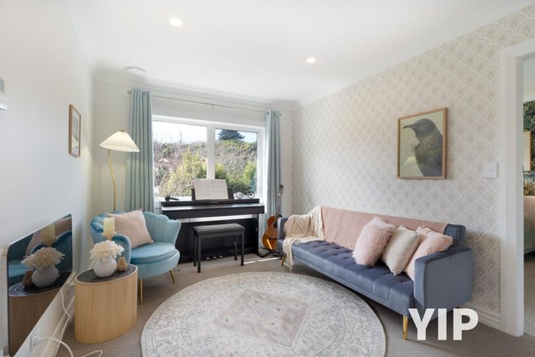 Photo of property in 4 Glenside Road, Glenside, Wellington, 6037