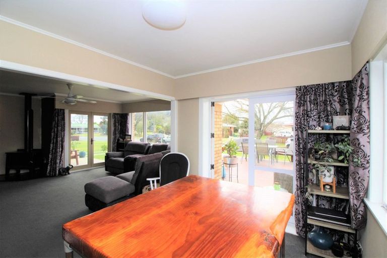 Photo of property in 19 Kenmore Place, Tokoroa, 3420