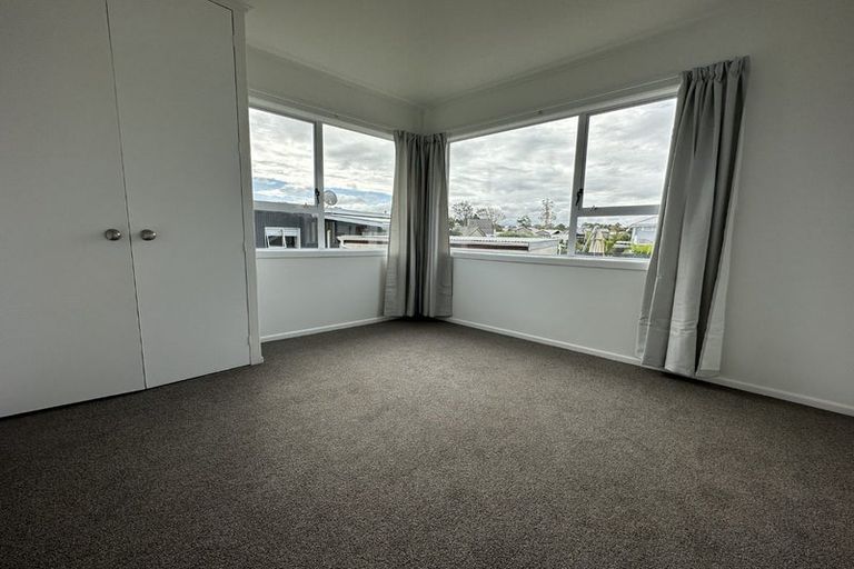 Photo of property in 69a Red Beach Road, Red Beach, 0932