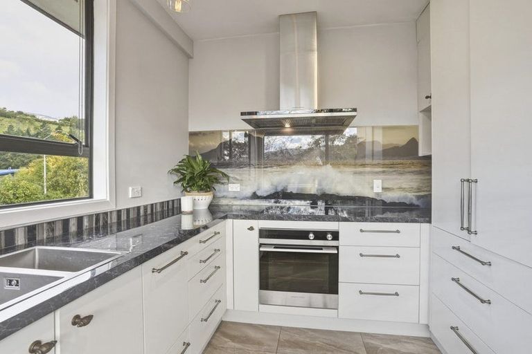 Photo of property in 360 Kaikorai Valley Road, Bradford, Dunedin, 9011