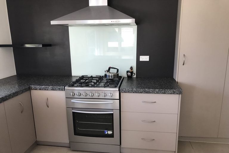 Photo of property in 9 Bellevue Road, Brookfield, Tauranga, 3110