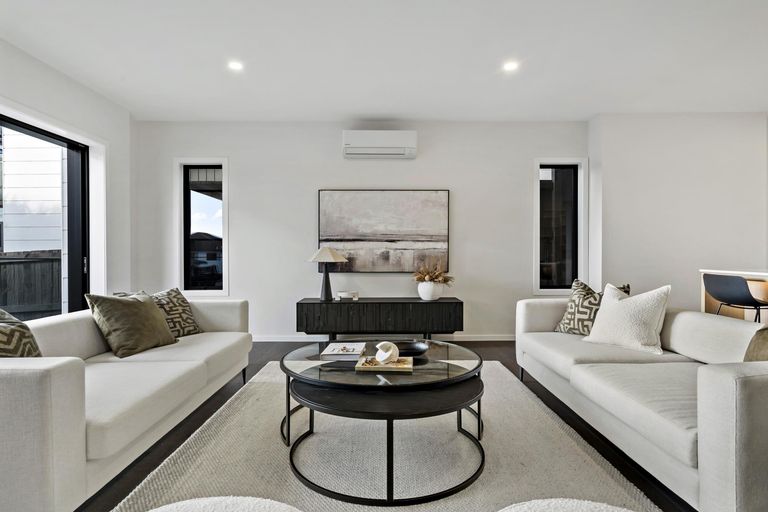 Photo of property in 4 Stockade View Lane, Howick, 2014