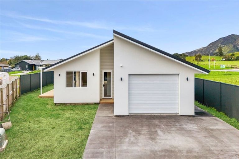 Photo of property in 4 Denton Way, Motupipi, 7110