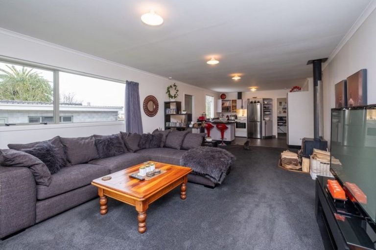 Photo of property in 22 Craig Street, Stratford, 4332